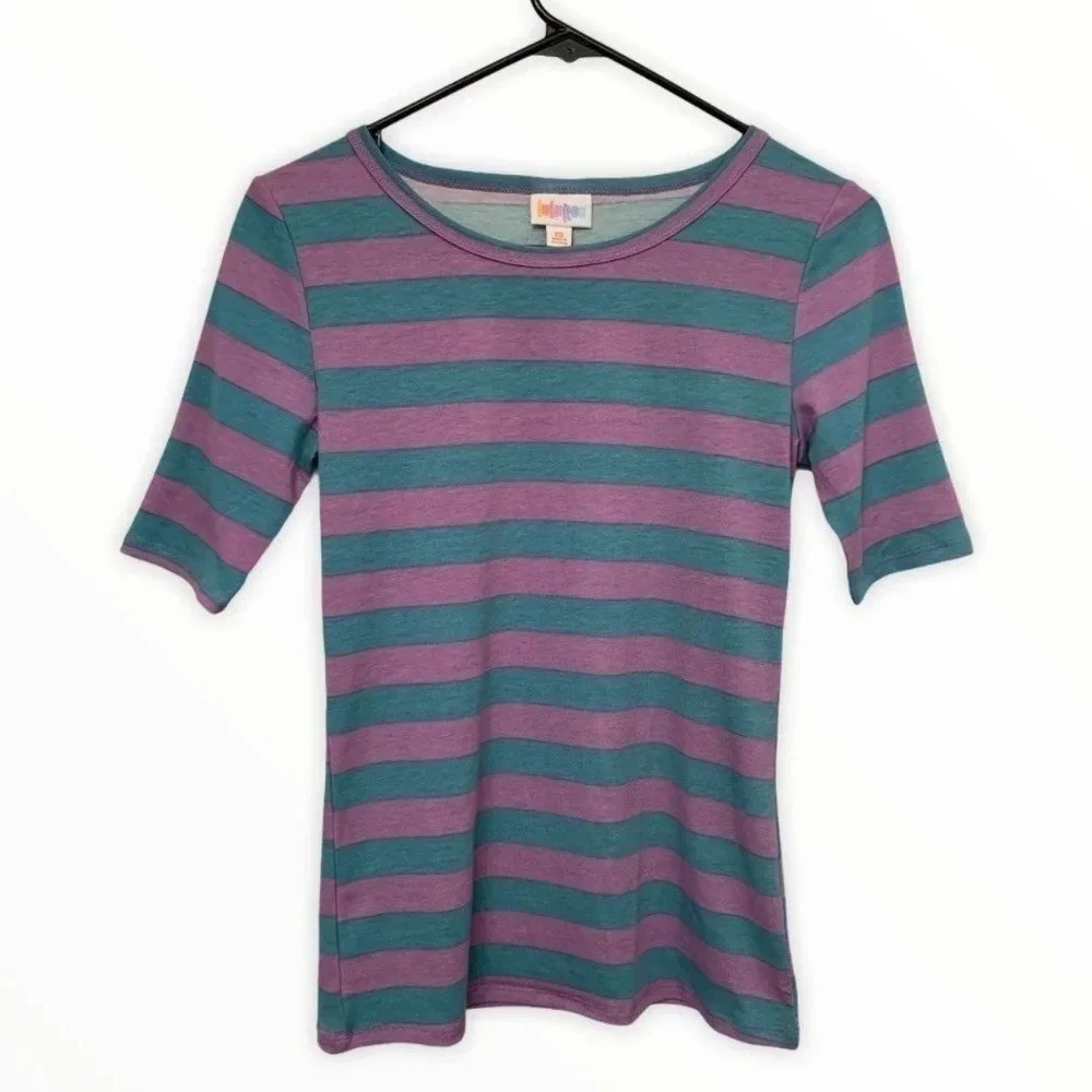 Lularoe Striped Gigi Top NWT